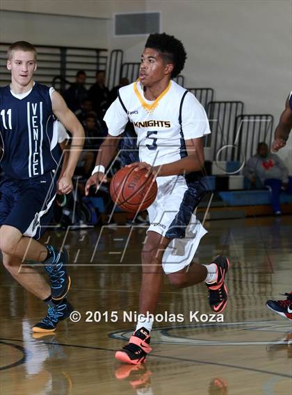 Thumbnail 2 in Venice vs. Bishop Montgomery (D1 Bound So Cal Christmas Classic) photogallery.