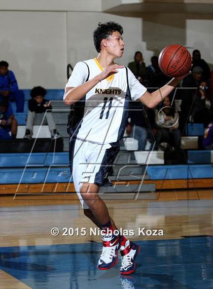 Thumbnail 1 in Venice vs. Bishop Montgomery (D1 Bound So Cal Christmas Classic) photogallery.