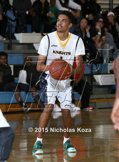 Thumbnail 2 in Venice vs. Bishop Montgomery (D1 Bound So Cal Christmas Classic) photogallery.