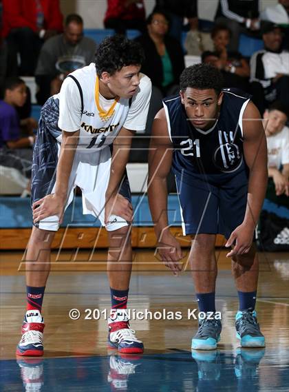 Thumbnail 1 in Venice vs. Bishop Montgomery (D1 Bound So Cal Christmas Classic) photogallery.