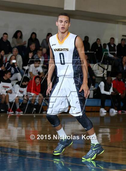 Thumbnail 2 in Venice vs. Bishop Montgomery (D1 Bound So Cal Christmas Classic) photogallery.