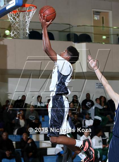 Thumbnail 3 in Venice vs. Bishop Montgomery (D1 Bound So Cal Christmas Classic) photogallery.