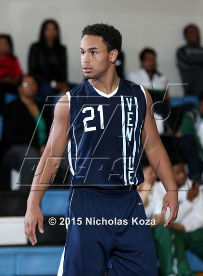 Thumbnail 3 in Venice vs. Bishop Montgomery (D1 Bound So Cal Christmas Classic) photogallery.