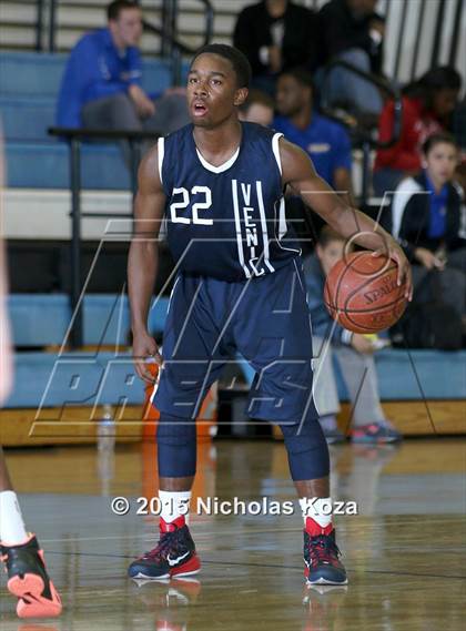 Thumbnail 2 in Venice vs. Bishop Montgomery (D1 Bound So Cal Christmas Classic) photogallery.
