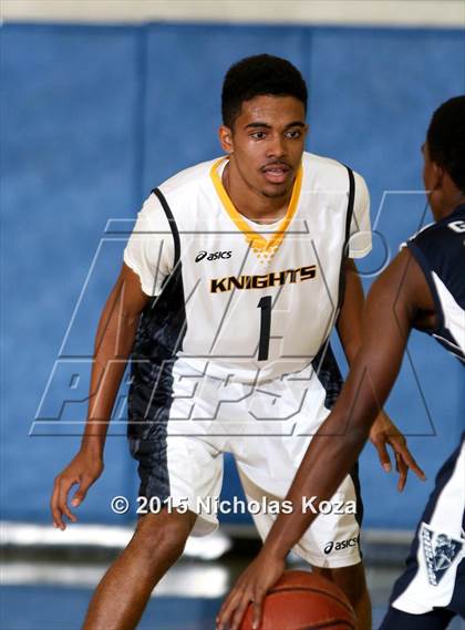 Thumbnail 2 in Venice vs. Bishop Montgomery (D1 Bound So Cal Christmas Classic) photogallery.