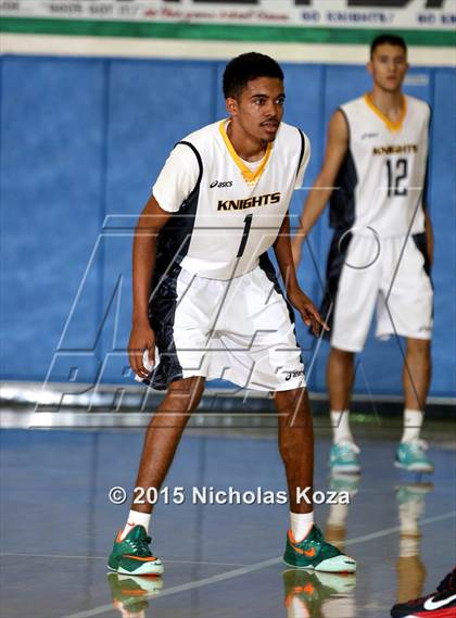 Thumbnail 3 in Venice vs. Bishop Montgomery (D1 Bound So Cal Christmas Classic) photogallery.