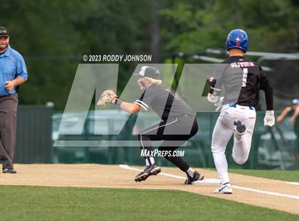 Thumbnail 3 in Live Oak @ Sam Houston photogallery.