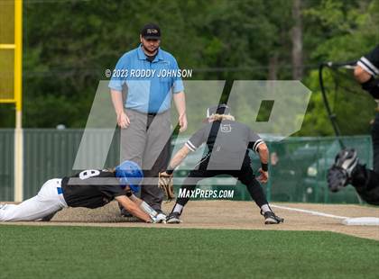 Thumbnail 3 in Live Oak @ Sam Houston photogallery.