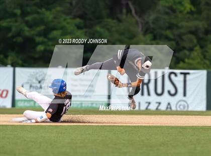 Thumbnail 3 in Live Oak @ Sam Houston photogallery.