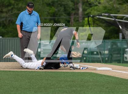 Thumbnail 3 in Live Oak @ Sam Houston photogallery.