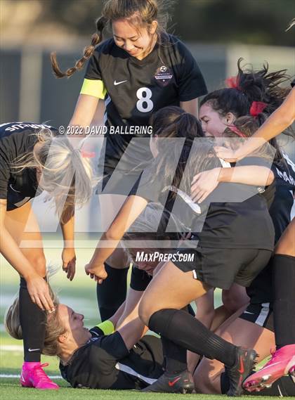 Thumbnail 1 in Marcus vs. Flower Mound (UIL 6A Quarterfinal Playoff) photogallery.