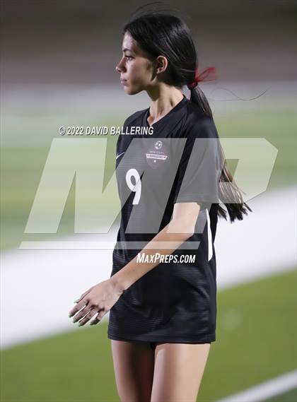 Thumbnail 2 in Marcus vs. Flower Mound (UIL 6A Quarterfinal Playoff) photogallery.