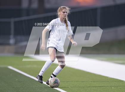 Thumbnail 2 in Marcus vs. Flower Mound (UIL 6A Quarterfinal Playoff) photogallery.