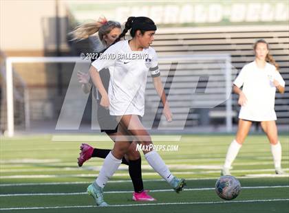 Thumbnail 3 in Marcus vs. Flower Mound (UIL 6A Quarterfinal Playoff) photogallery.