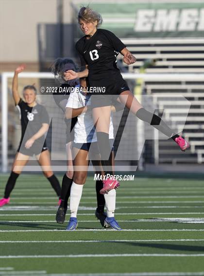Thumbnail 2 in Marcus vs. Flower Mound (UIL 6A Quarterfinal Playoff) photogallery.