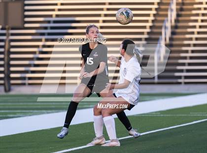 Thumbnail 2 in Marcus vs. Flower Mound (UIL 6A Quarterfinal Playoff) photogallery.
