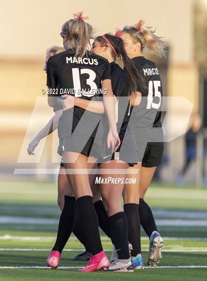 Thumbnail 1 in Marcus vs. Flower Mound (UIL 6A Quarterfinal Playoff) photogallery.