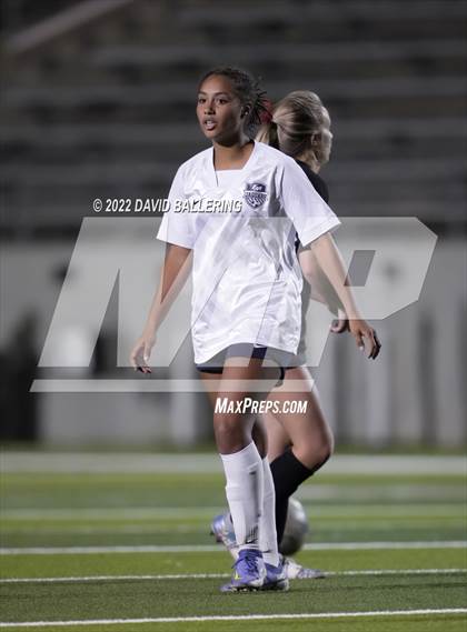 Thumbnail 2 in Marcus vs. Flower Mound (UIL 6A Quarterfinal Playoff) photogallery.