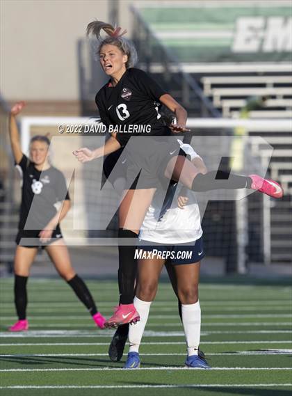 Thumbnail 1 in Marcus vs. Flower Mound (UIL 6A Quarterfinal Playoff) photogallery.