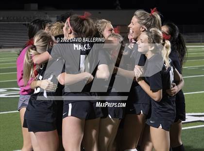 Thumbnail 3 in Marcus vs. Flower Mound (UIL 6A Quarterfinal Playoff) photogallery.