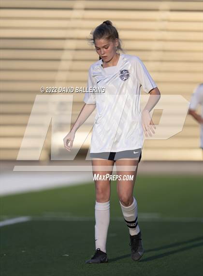 Thumbnail 2 in Marcus vs. Flower Mound (UIL 6A Quarterfinal Playoff) photogallery.