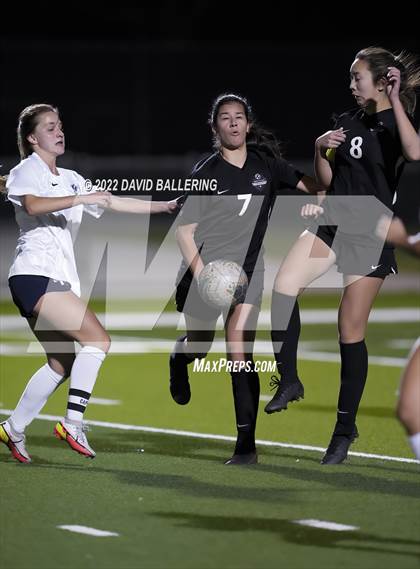 Thumbnail 3 in Marcus vs. Flower Mound (UIL 6A Quarterfinal Playoff) photogallery.