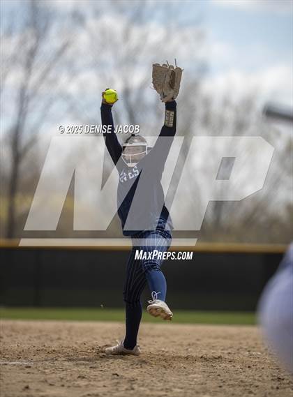 Thumbnail 3 in Sun Prairie West @ Watertown photogallery.