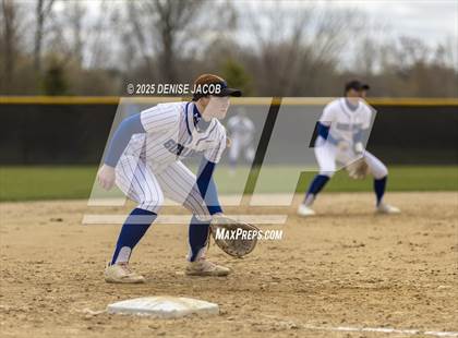 Thumbnail 1 in Sun Prairie West @ Watertown photogallery.
