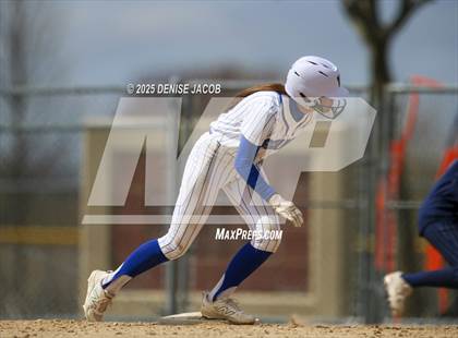 Thumbnail 2 in Sun Prairie West @ Watertown photogallery.