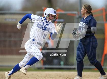 Thumbnail 3 in Sun Prairie West @ Watertown photogallery.