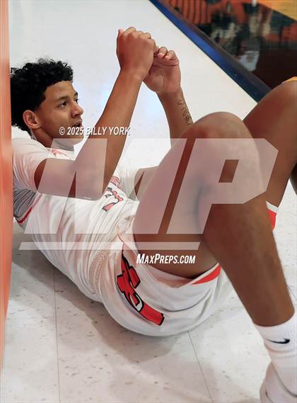 Thumbnail 2 in Grand Saline vs Eustace photogallery.
