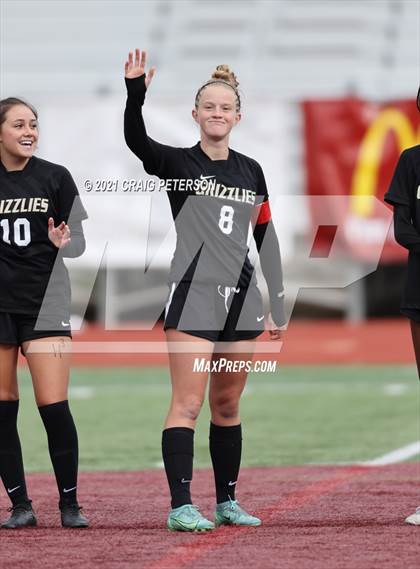 Thumbnail 2 in Pine View vs Logan (UHSAA 4A First Round) photogallery.
