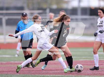 Thumbnail 2 in Pine View vs Logan (UHSAA 4A First Round) photogallery.