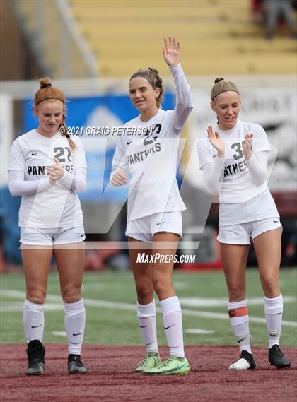 Thumbnail 3 in Pine View vs Logan (UHSAA 4A First Round) photogallery.