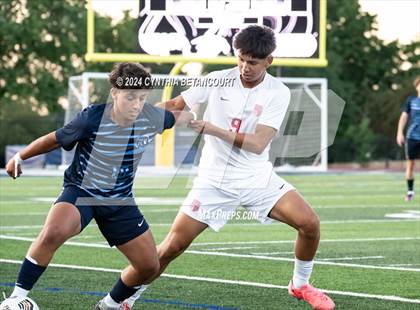 Thumbnail 1 in Valor Christian vs Ralston Valley photogallery.