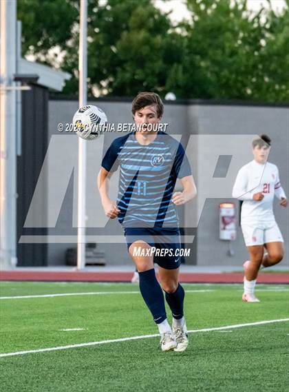 Thumbnail 3 in Valor Christian vs Ralston Valley photogallery.
