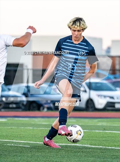 Thumbnail 1 in Valor Christian vs Ralston Valley photogallery.
