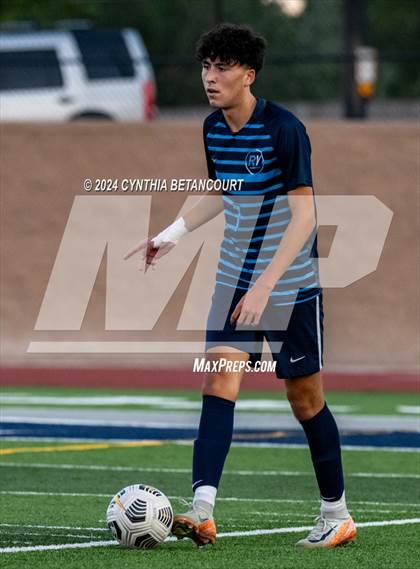 Thumbnail 2 in Valor Christian vs Ralston Valley photogallery.