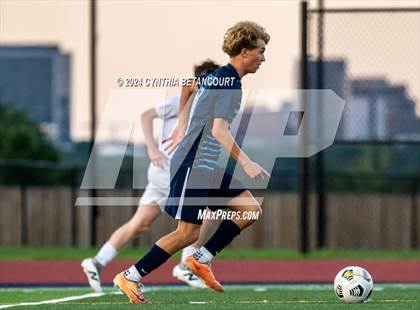 Thumbnail 2 in Valor Christian vs Ralston Valley photogallery.