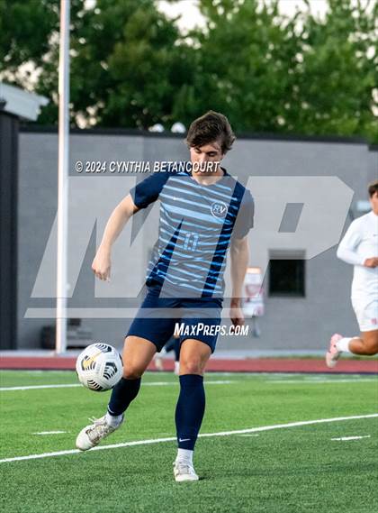 Thumbnail 2 in Valor Christian vs Ralston Valley photogallery.