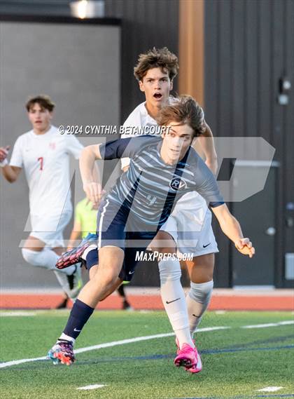 Thumbnail 1 in Valor Christian vs Ralston Valley photogallery.