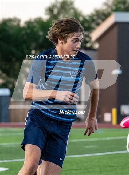 Thumbnail 1 in Valor Christian vs Ralston Valley photogallery.