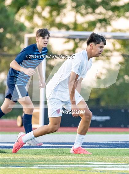 Thumbnail 2 in Valor Christian vs Ralston Valley photogallery.