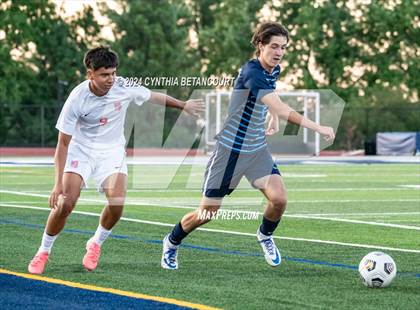 Thumbnail 2 in Valor Christian vs Ralston Valley photogallery.