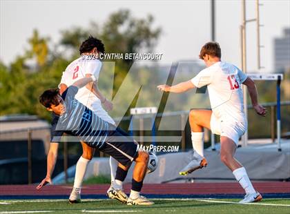Thumbnail 1 in Valor Christian vs Ralston Valley photogallery.