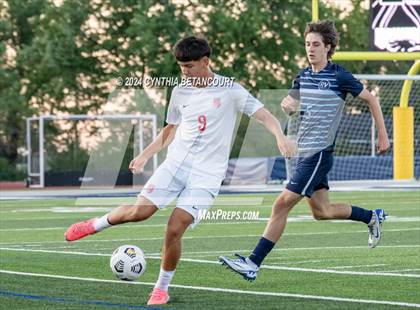 Thumbnail 3 in Valor Christian vs Ralston Valley photogallery.