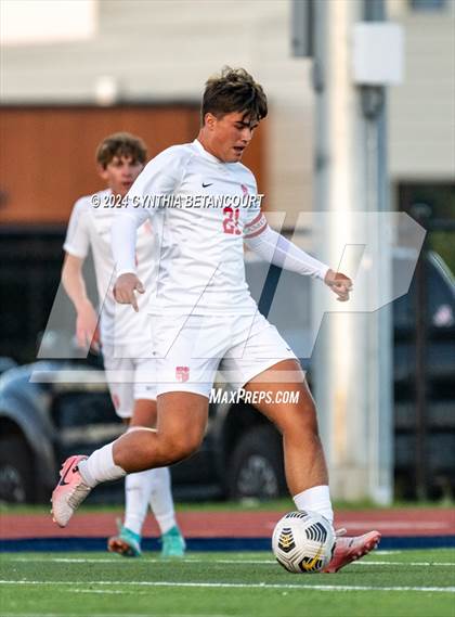 Thumbnail 1 in Valor Christian vs Ralston Valley photogallery.