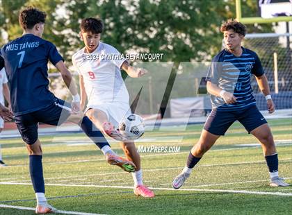 Thumbnail 2 in Valor Christian vs Ralston Valley photogallery.