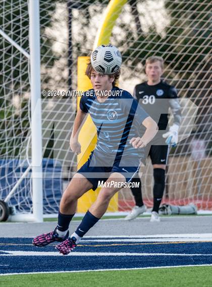 Thumbnail 3 in Valor Christian vs Ralston Valley photogallery.