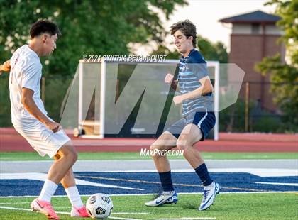 Thumbnail 1 in Valor Christian vs Ralston Valley photogallery.